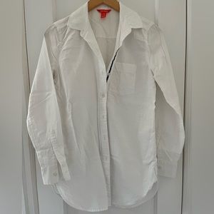 Long, long-sleeved Dress Shirt